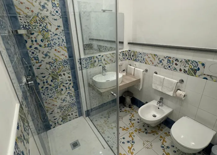 Angela House Center 4*