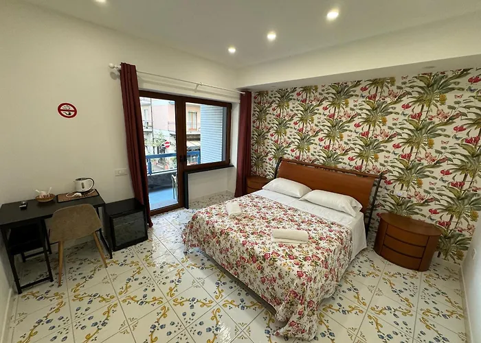 Angela House Center 4* Сорренто