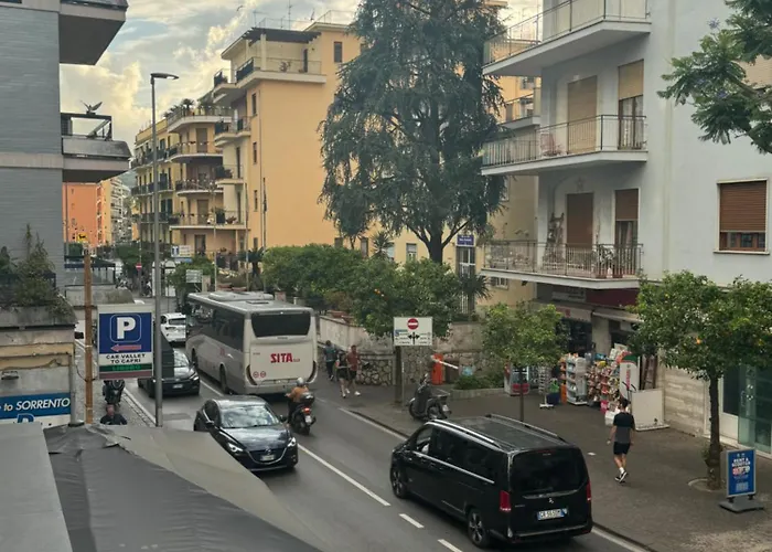 Angela House Center Отель типа 