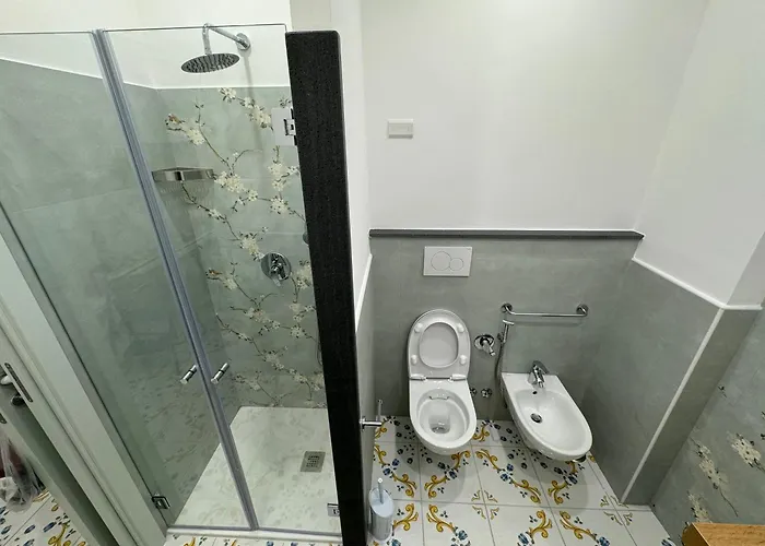 Angela House Center Отель типа 